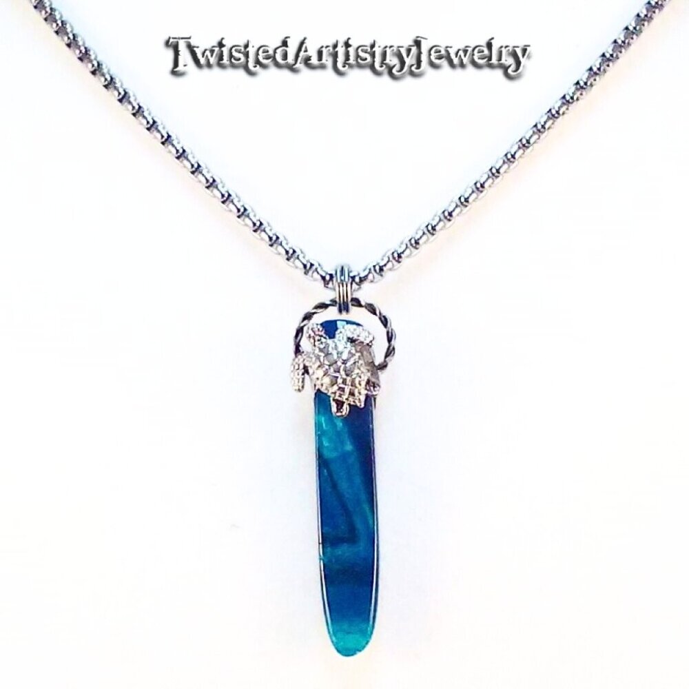 Sea Turtle and Blue Agate Shard Pendant Necklace